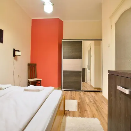Standard By Hi5 - Dessewffy 2 Bedroom Apartment *