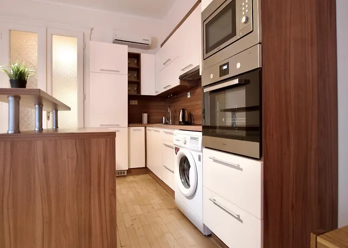 Appartement Standard By Hi5 - Dessewffy 2 Bedroom *