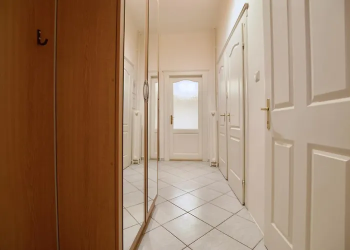 Standard By Hi5 - Dessewffy 2 Bedroom * Budapest