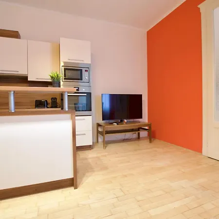 Standard By Hi5 - Dessewffy 2 Bedroom *