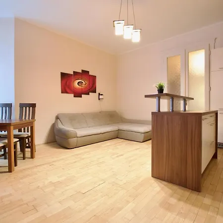 Standard By Hi5 - Dessewffy 2 Bedroom 아파트 부다페스트