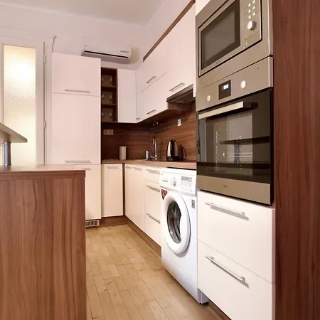 아파트 Standard By Hi5 - Dessewffy 2 Bedroom *