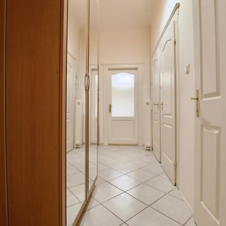 Standard By Hi5 - Dessewffy 2 Bedroom * Budapešť